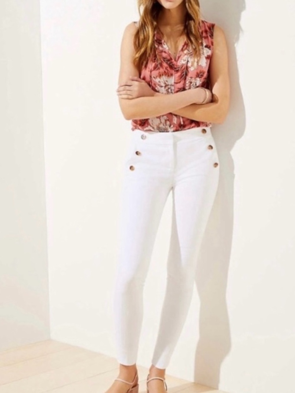 LOFT High-Waist sailor Button fray jeans